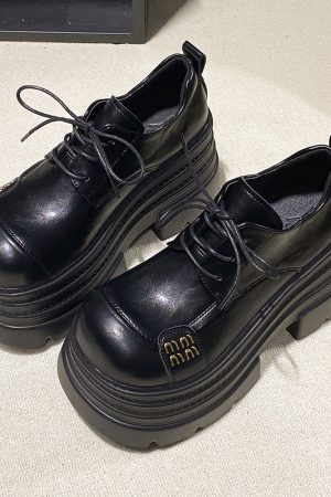 10cm Thick-Soled Women's Leather Loafers - Petite British Style Platform Shoes for Spring 2025, Trendy and Stylish