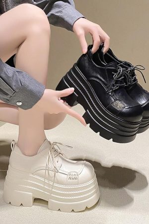 10cm Thick-Soled Women's Leather Loafers - Petite British Style Platform Shoes for Spring 2025, Trendy and Stylish