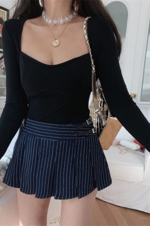 2024 Early Spring American Style Sexy U-Neck Avocado Green Tight Stretchy T-Shirt - Trendy Y2K Fashion Staple