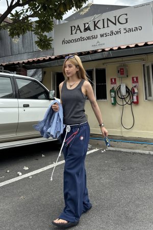 2024 Summer Retro Knitted Vest for Men and Women - American Style Unisex Base Layer Top - Trendy 90s Vintage Fashion