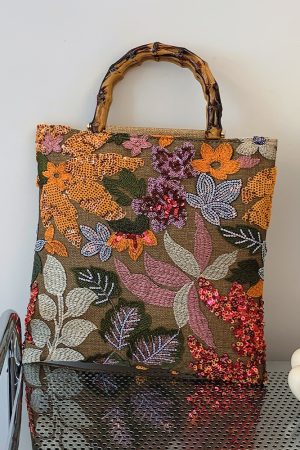 2025 Autumn Fashion Chinese-Style Handbag for Women, Embroidered Small Square Shoulder Bag with High-End Feel