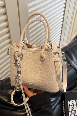 2025 High-End Korean Style Bucket Bag - Trendy Casual Shoulder & Versatile Crossbody Bag for Fashion Lovers