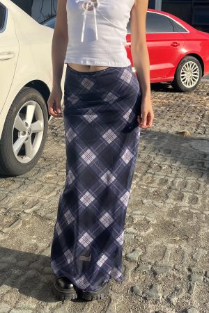 2025 New American Vintage Sweet and Spicy Plaid Sheer Stretch Midi Skirt for Women - Slim Fit Y2K Inspired Fashion