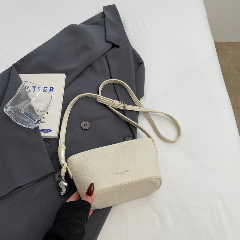 2025 New Minimalist Zipper Bucket Bag for Women - High-End Shoulder Crossbody Phone Bag, Summer Fashion Essential 2025 New Minimalist Zipper Bucket Bag for Women - High-End Shoulder Crossbody Phone Bag, Summer Fashion Essential