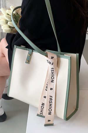 2025 Niche Shoulder Tote Bag for Women - Versatile Large Capacity Commuter Bag for College with Chic High-End Style