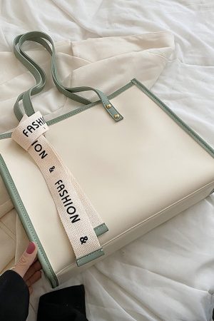 2025 Niche Shoulder Tote Bag for Women - Versatile Large Capacity Commuter Bag for College with Chic High-End Style