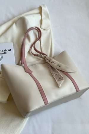 2025 Spring/Summer Women's Minimalist Large Capacity Bucket Bag - Versatile Casual Shoulder Bag for Commuters, Niche Fashion Style