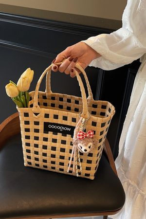 2025 Summer Fashion Woven Handheld Bag for Women - Stylish Bamboo Vegetable Basket for Beach Vacation