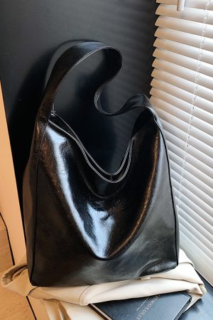 2025 Summer Minimalist Large-Capacity Tote Bag for Women, Versatile Shoulder Bag, Korean Style High-End Underarm Bag