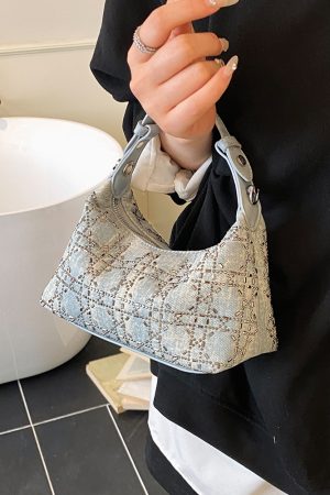 2025 Summer Women's Minimalist Crossbody Dumpling Shoulder Tote Bag - Versatile Fashionable Commuter Style