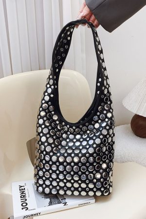 2025 Winter Trendy Underarm Bucket Bag - High-End Versatile Shoulder Bag for Office Commuting and Everyday Style