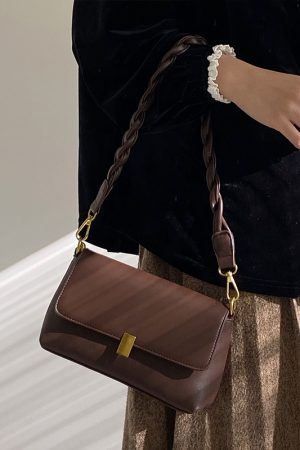 2025 Women's High-End Retro Underarm Bag - Versatile Crossbody & Handheld Fashion Small Bag