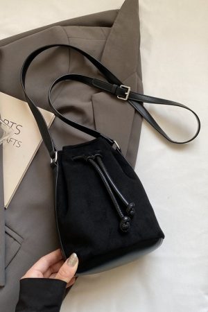 2025 Women's High-End Summer Drawstring Bucket Bag - Chic Shoulder Crossbody Phone Bag for Fashionable Outings