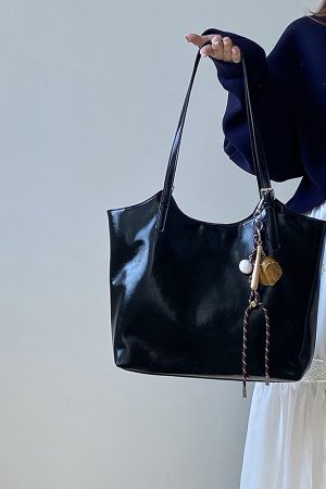 2025 Women's Korean Style Large Capacity Tote Bag - Versatile Professional Commuter Shoulder Handbag