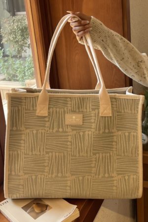 2025 Women's Large Capacity Canvas Tote Bag for Spring & Summer - Stylish Travel, Shopping, and Commuter Shoulder Bag