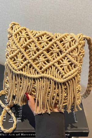 2025 Women's Summer Cotton Woven Crossbody Bag with Hollow Design and Tassels - Perfect for Beach Vacations and Mobile Phones
