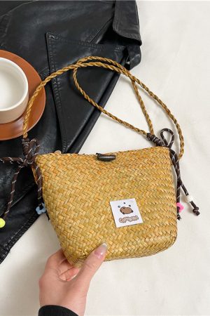 2025 Women's Summer Seaside Woven Straw Crossbody Bag - Trendy Vegetable Basket Design for Vacation & Phone Storage