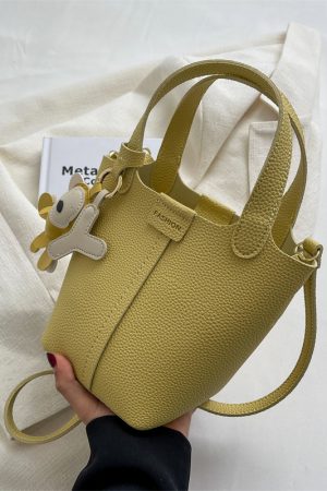 2025 Women's Versatile Fashion Bucket Bag - High-Quality Crossbody Handbag for Spring and Summer Style