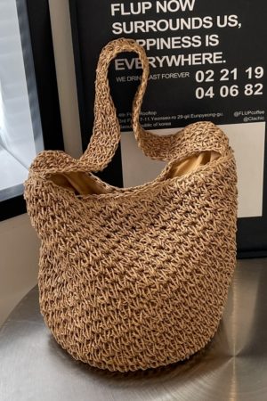2025 Women's Woven Straw Bucket Bag - Artistic Forest-Themed Shoulder Bag for Beach Vacation