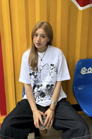 320g Heavyweight American Retro Small Collar Rice Comic Short Sleeve T-Shirt for Men and Women - Loose Street Fashion Top