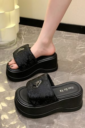 8cm Platform Sole Velcro One-Strap Sandals for Women - 2025 Summer Outdoor Thick-Soled Slippers