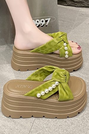 8cm Thick-Soled Pearl Slippers for Women - Summer Fairy Style Height-Increasing Beach Sandals for Outdoor Wear
