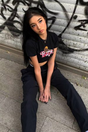 American Retro Camouflage Letter Monkey Black Slim Fit Short Sleeve T-Shirt for Women - Sweet and Spicy Y2K Style