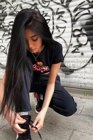 American Retro Camouflage Letter Monkey Black Slim Fit Short Sleeve T-Shirt for Women - Sweet and Spicy Y2K Style