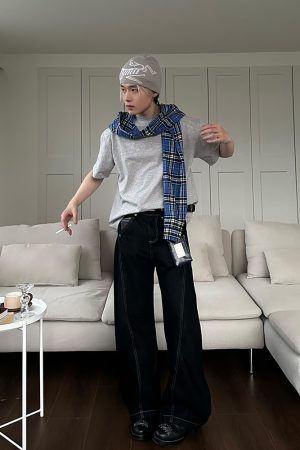 American Retro Design Curved Blade Jeans for Men and Women - Stylish Versatile Straight Loose Long Pants