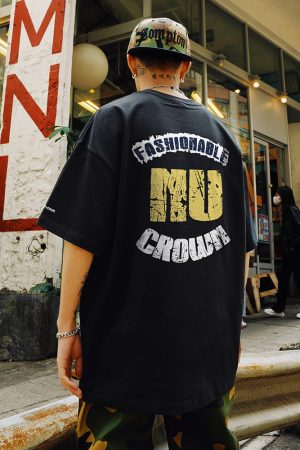 American Retro Letter Short-Sleeve T-Shirt for Men and Women - Casual Sports Tee, Trendy Summer Style 2025