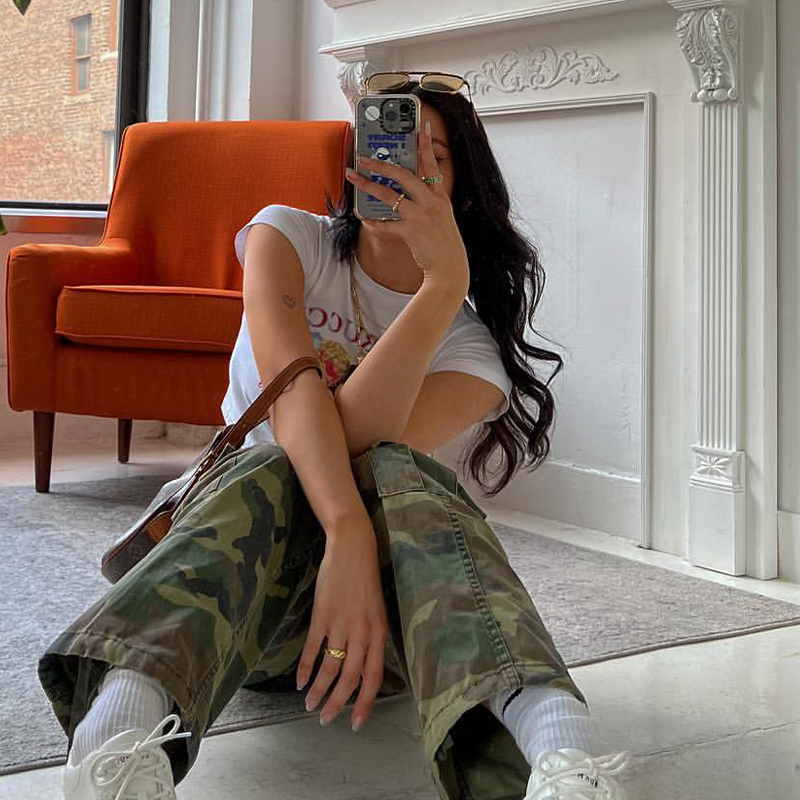 American Retro Little Angel Shoulder Short Sleeve T-Shirt for Women - Summer Crop Top, Slim Fit, Y2K Style American Retro Little Angel Shoulder Short Sleeve T-Shirt for Women - Summer Crop Top, Slim Fit, Y2K Style