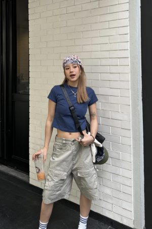 American Retro Short Sleeve Fitted Crop Top for Women - Solid Color Sexy Summer T-Shirt - Trendy Y2K Style