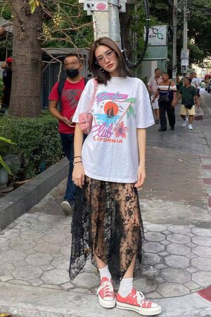 American Retro Vintage Sunrise Scenery White Short Sleeve T-Shirt for Women - Oversized Trendy Casual Top, Y2K Style