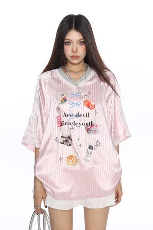 American V-Neck Lace-Trim Short Sleeve T-Shirt for Women - Summer Jersey Blokette Sports Top in Casual 90s Style