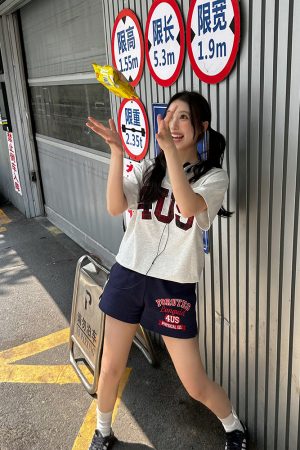 American Vintage Campus Style Slogan Logo Casual Shorts - Slim Fit Versatile Fashion for Trendy Looks