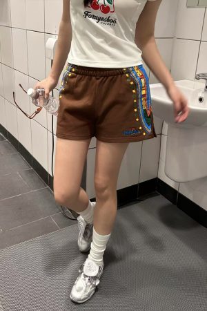 American Vintage Embroidered Ethnic Style Casual Shorts for Women - Slim Fit, Side Print, Trendy INS Look