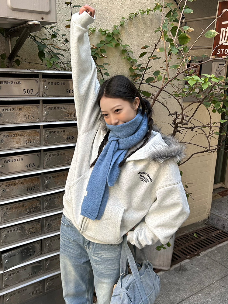 American Vintage Fur Collar Fleece Lined Hooded Sweatshirt for Couples - Retro 90s Style Jacket American Vintage Fur Collar Fleece Lined Hooded Sweatshirt for Couples - Retro 90s Style Jacket