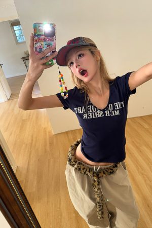 American Vintage Letter Print Short Sleeve T-Shirt for Women - Slim Fit Loose Top, Spring Summer 90s Casual Style