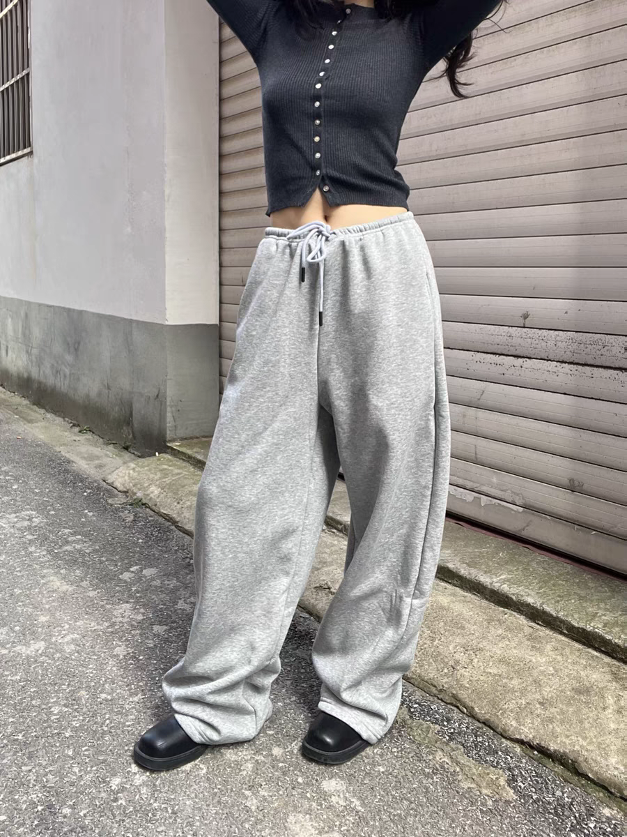 American Vintage Sports Casual Drawstring Loose Fit Slimming Banana Sweatpants for Women - Y2K Athletic Style American Vintage Sports Casual Drawstring Loose Fit Slimming Banana Sweatpants for Women - Y2K Athletic Style