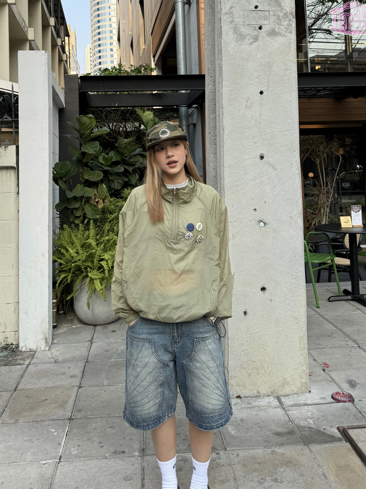 American Vintage Washed Denim Shorts for Men & Women - Retro Straight Cut Loose Five-Point Half Pants American Vintage Washed Denim Shorts for Men & Women - Retro Straight Cut Loose Five-Point Half Pants