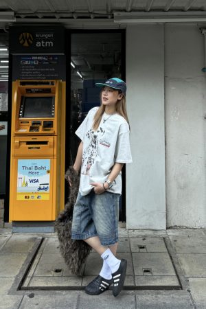 American Vintage Washed Denim Shorts for Men & Women - Retro Straight Cut Loose Five-Point Half Pants