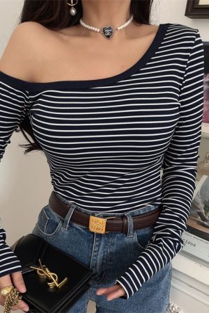 Asymmetrical Off-Shoulder Striped Slim-Fit Long Sleeve T-Shirt - Custom-Made Autumn/Winter 2024 Sexy Layering Top