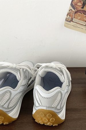 Autumn Mesh Casual Sports Shoes for Women - Trendy Breathable Lightweight Running Dad Shoes - Versatile A-Gan Style