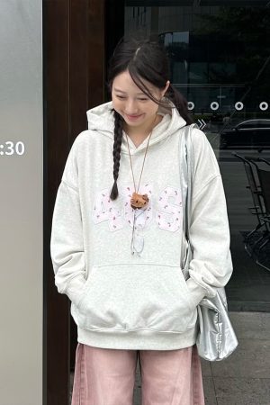 Autumn Winter Floral Embroidery Patch Hoodie for Couples - Loose Fit, National Trend, Casual Streetwear