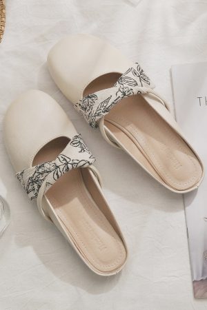 Backless Sheepskin Slippers for Women - Open-Toe Summer Footwear in Lazy French Style for Spring and Outdoor Wear