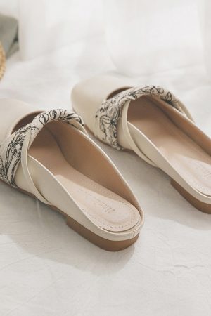 Backless Sheepskin Slippers for Women - Open-Toe Summer Footwear in Lazy French Style for Spring and Outdoor Wear