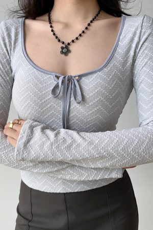 Ballet Style Bow U-Neck Long Sleeve T-Shirt for Women - Slim Fit Short Top, Perfect for Y2K and Casual Chic Looks