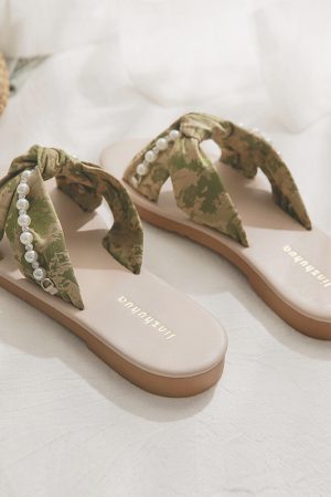 Beautiful Sheepskin Flat Sandals for Women - Summer French Style Beach Shoes, Perfect with Skirts - New Model 2025