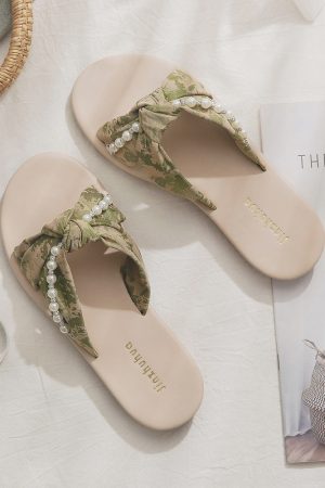 Beautiful Sheepskin Flat Sandals for Women - Summer French Style Beach Shoes, Perfect with Skirts - New Model 2025