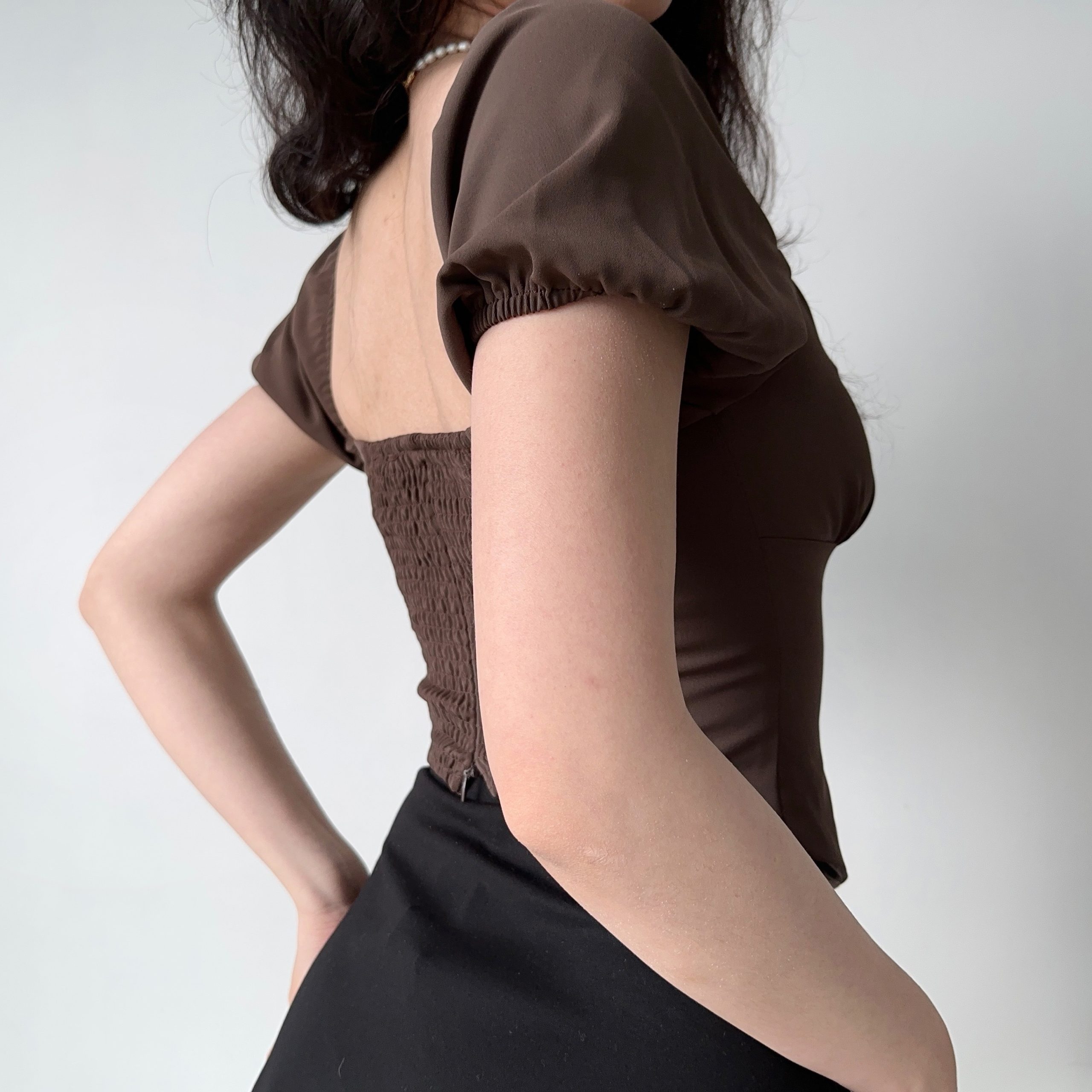 Big U-Neck Tied Back Short Sleeve T-Shirt for Women - Slim Fit Casual Top in European and American Style Big U-Neck Tied Back Short Sleeve T-Shirt for Women - Slim Fit Casual Top in European and American Style